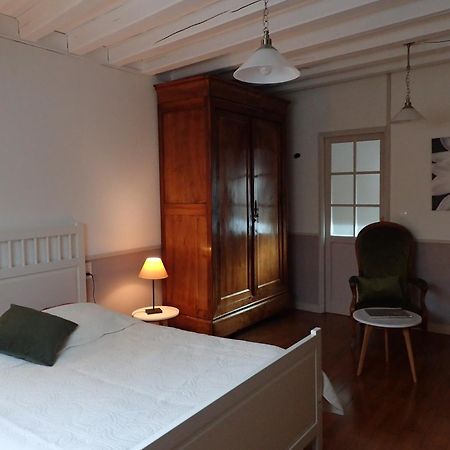 La Croix St Jean Bed and Breakfast Foucheres Exteriör bild
