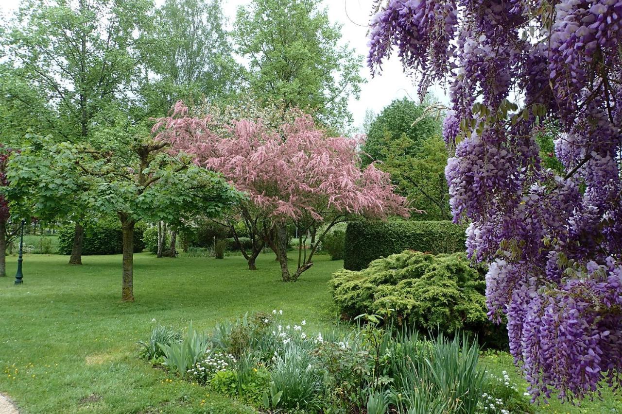 La Croix St Jean Bed and Breakfast Foucheres Exteriör bild
